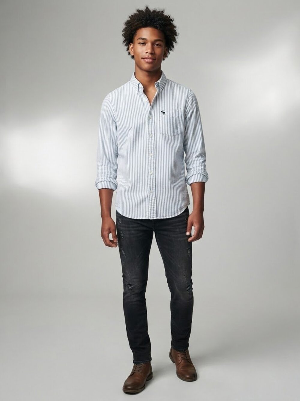 Abercrombie & Fitch Blue & White Striped Button-Down Shirt Youth Size L
